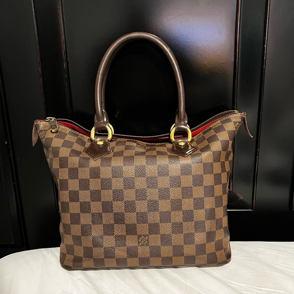 Louis Vuitton Saleya Pm